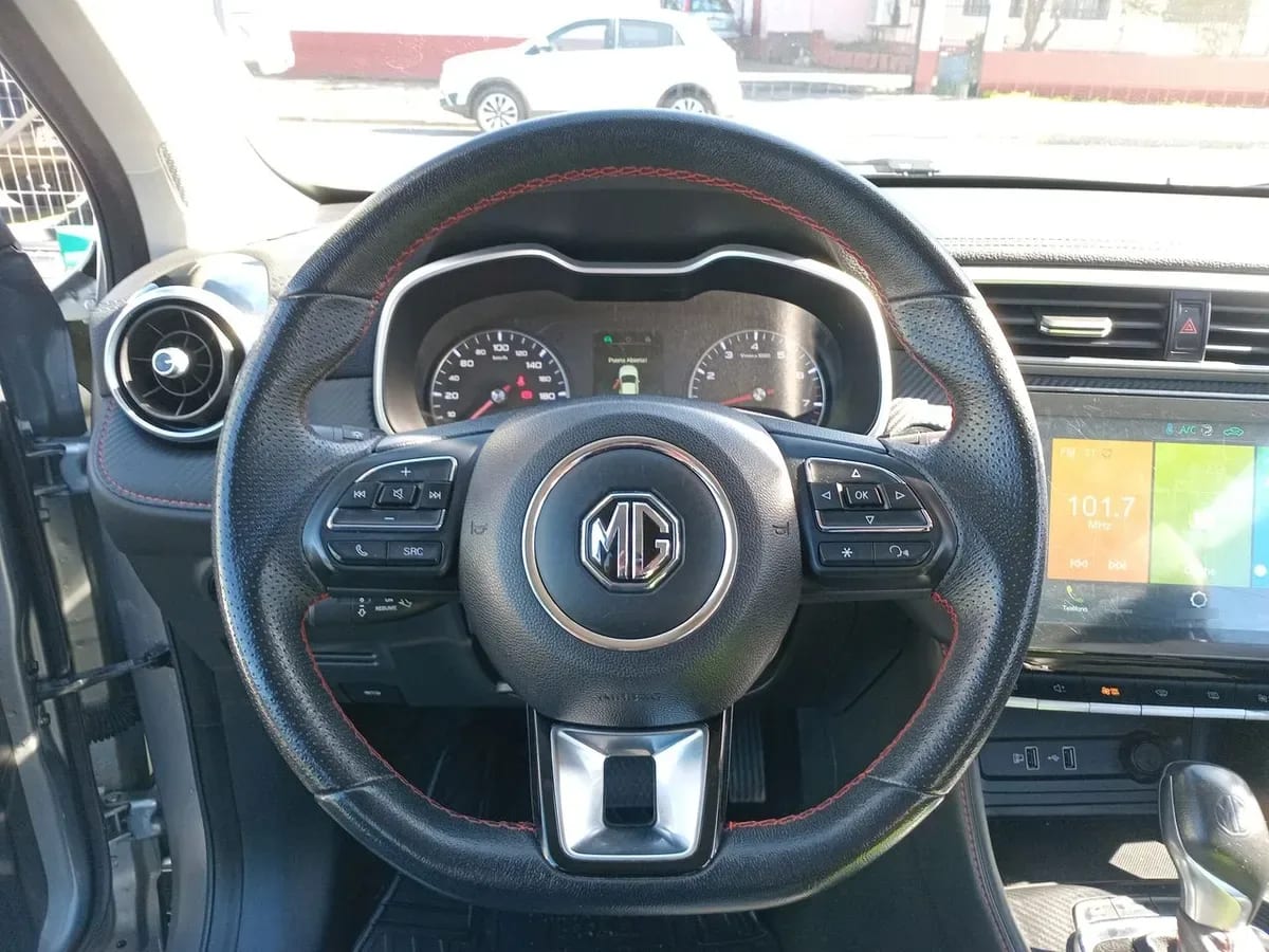 MG Mg Zx 1.5 Dlx 4x2 Cvt At 5p año 2023