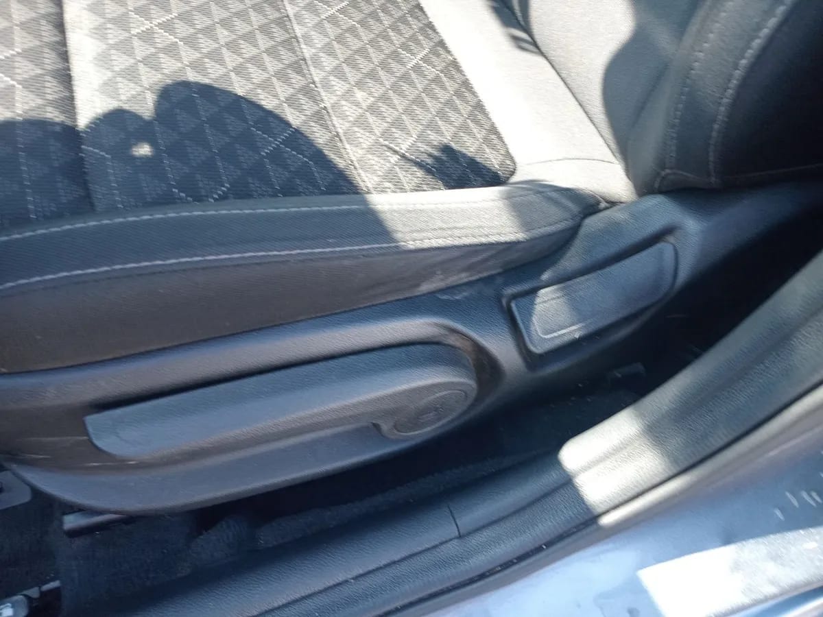 Kia Rio4 1.4 Lx Abs Ac Dab 6mt 4p año 2020