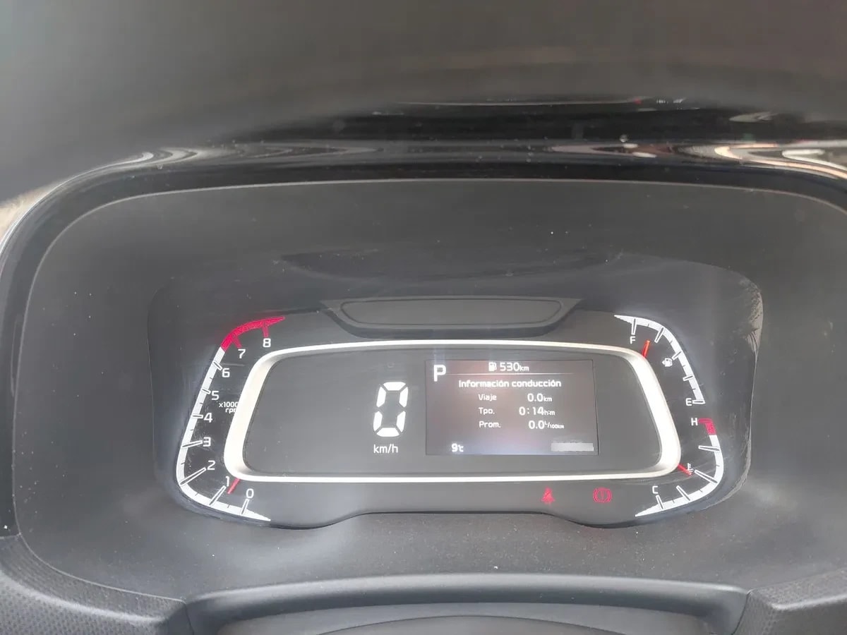 Kia Sonet 1.5 Ex 4x2 Ivt Ri At 5p año 2025