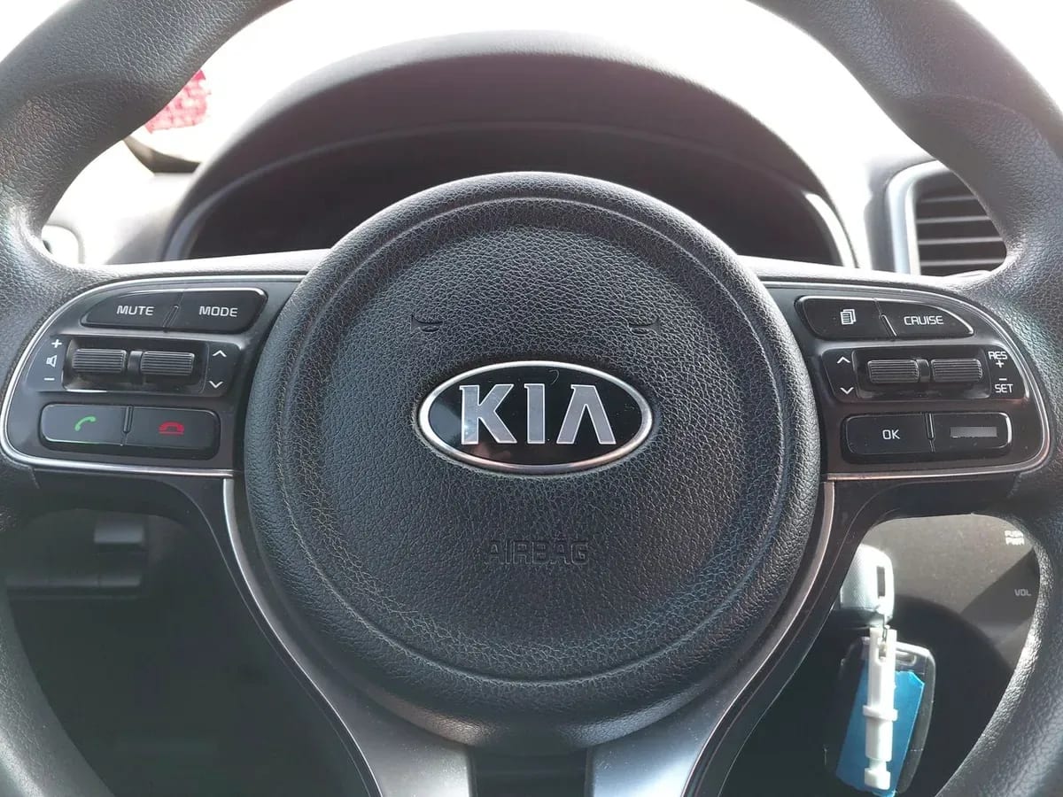 Kia Sportage 2.0 Lx 2wd 6ab 6at 5p año 2018