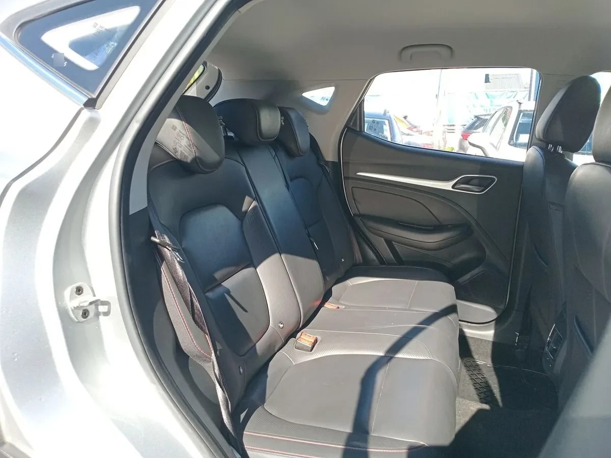 MG Mg Zx 1.5 Dlx 4x2 Cvt At 5p año 2023