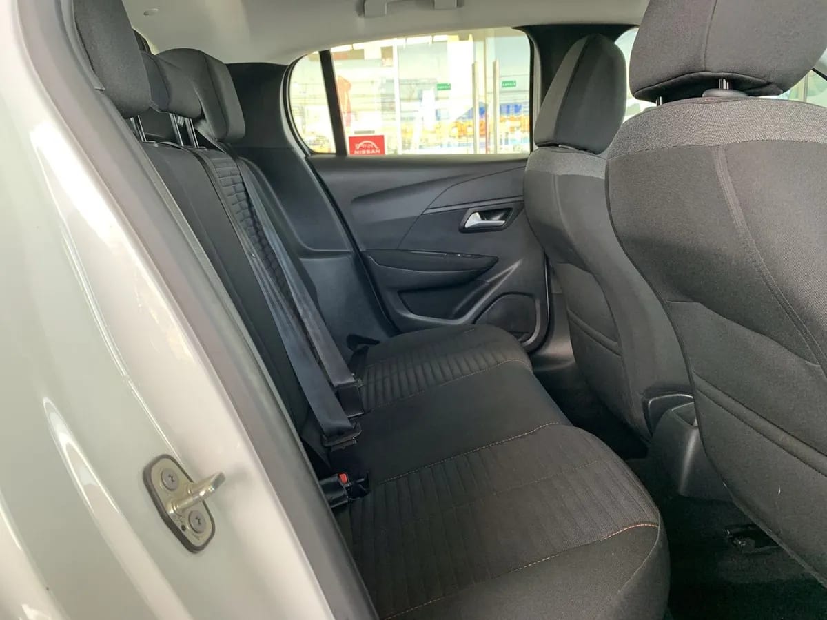 Peugeot 208 1.2 Active Pack Puretech 4x2 75 Mt 5p año 2021