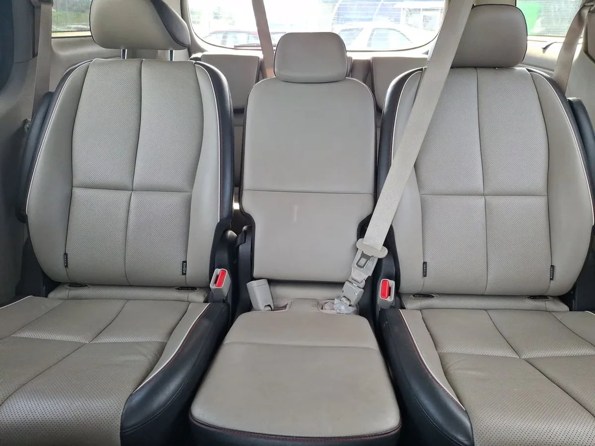 Kia Grand Carnival 2.2 Ex Limited Diesel 4x2 8at 5p año 2020