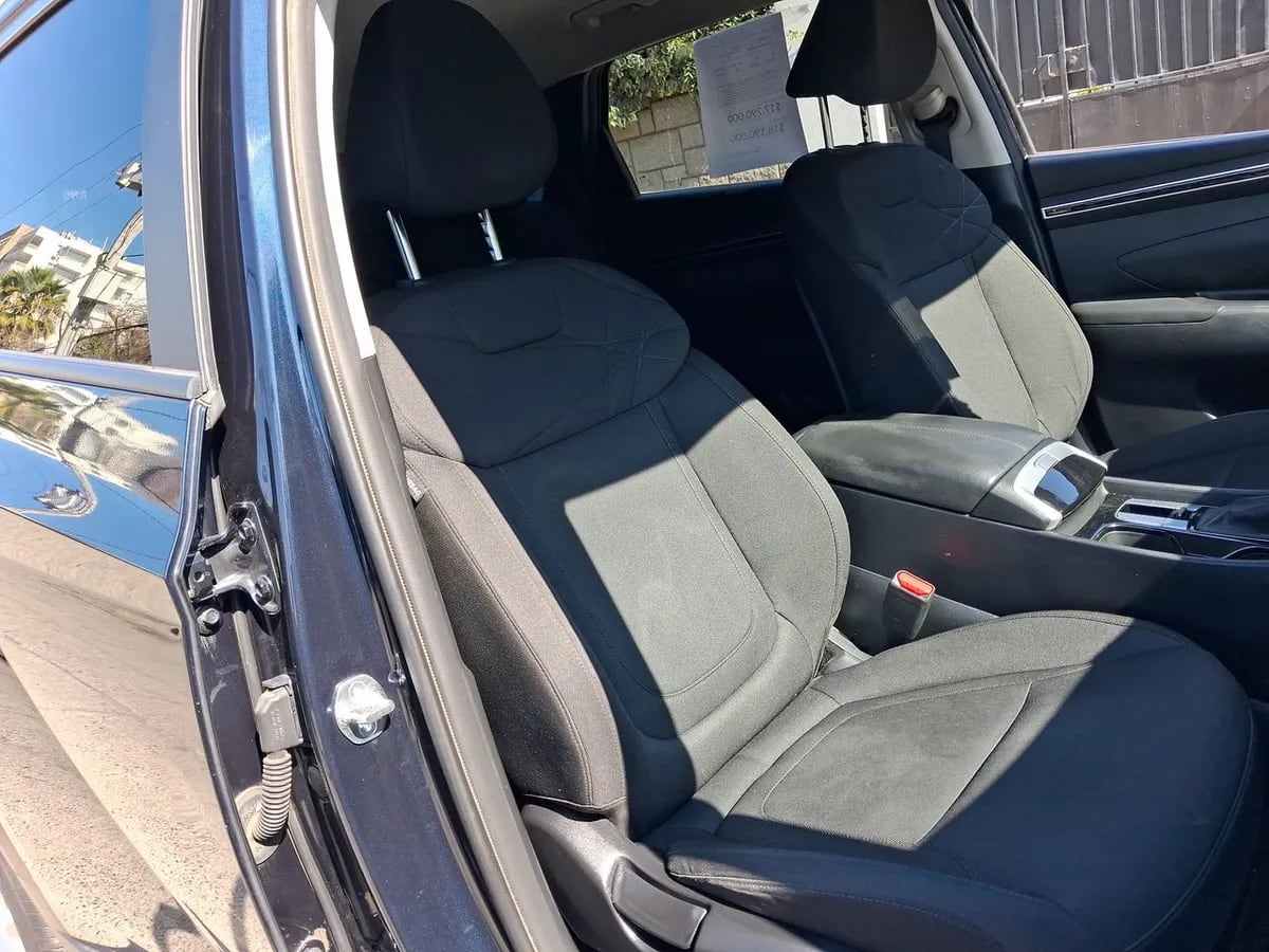 Hyundai Tucson 2.0 Nx4 Plus 2wd At 5p año 2023