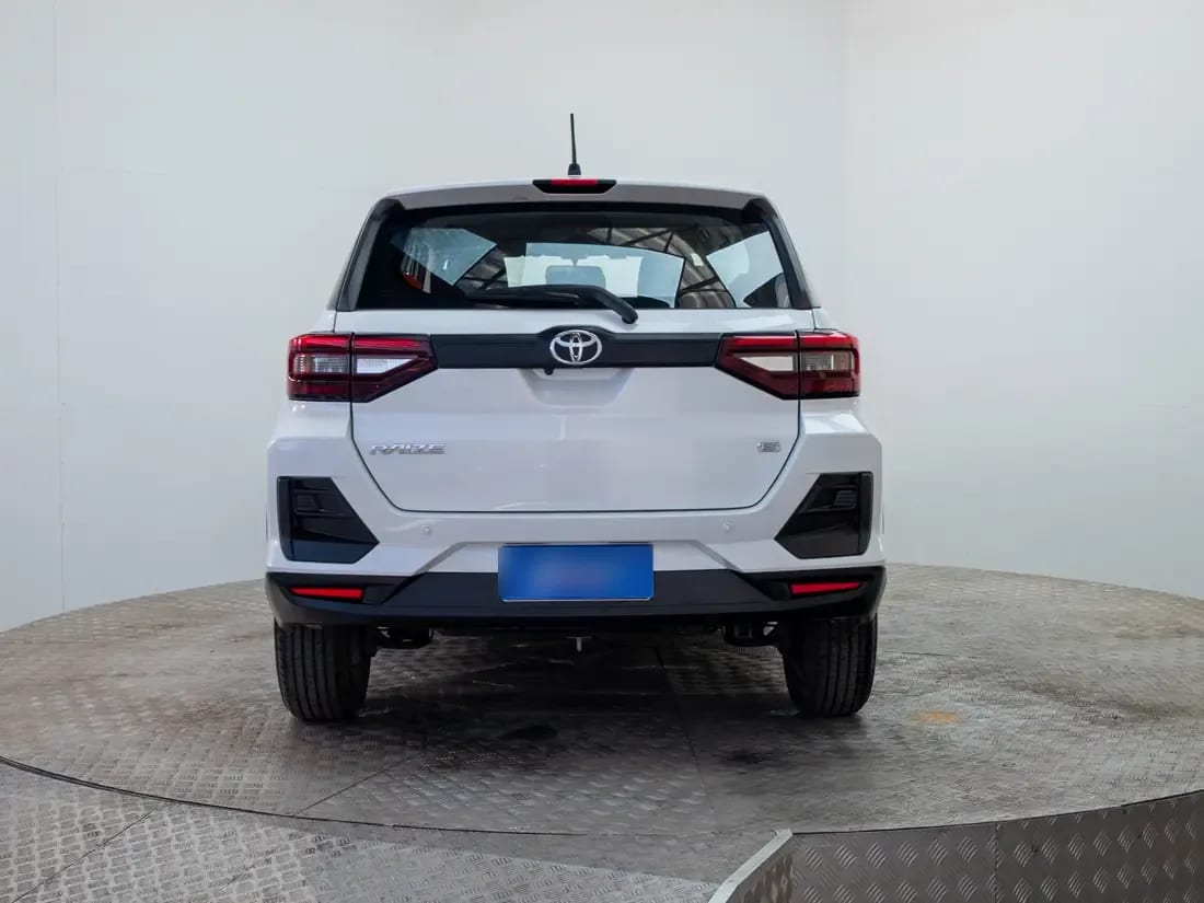 Toyota Raize 1.2 G Cvt At año 2026