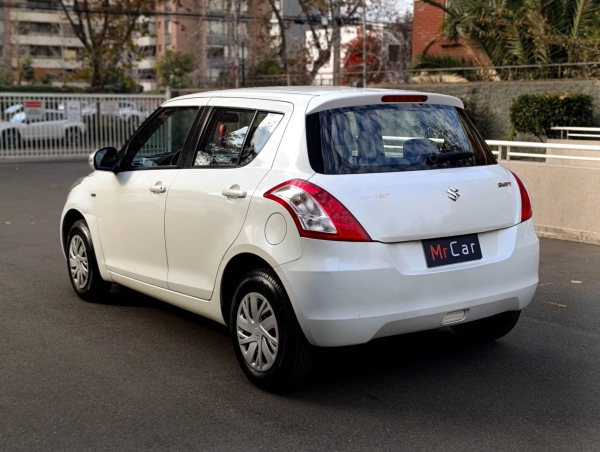 Suzuki Swift Gl año 2018