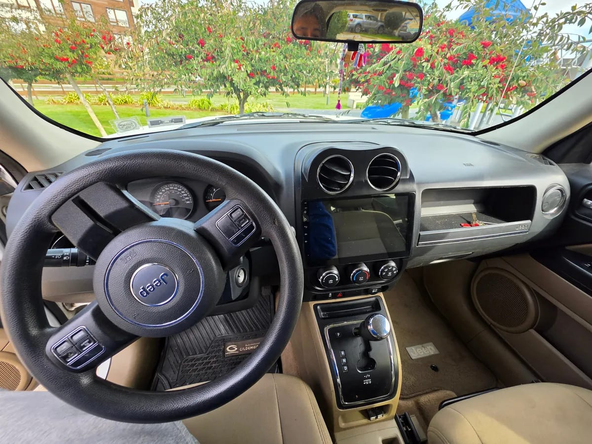 JEEP PATRIOT 2.4 At 4x2 año 2014