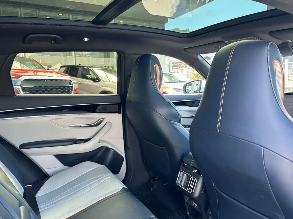 BYD Song Plus 1.5 Gs Hybrid 4x2 At 5p año 2024