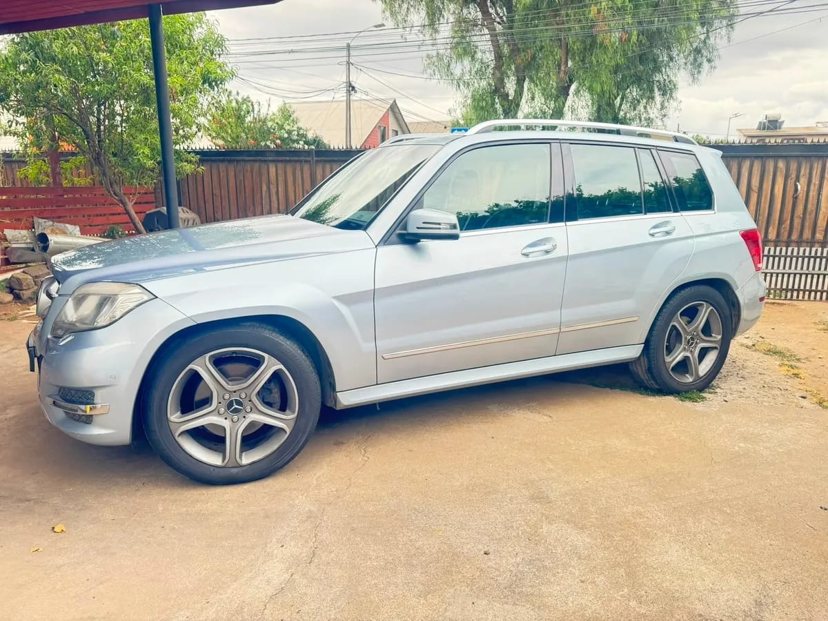 MERCEDES BENZ GLK220 2.1 Cdi Blue Efficiency Sport At Diesel año 2013