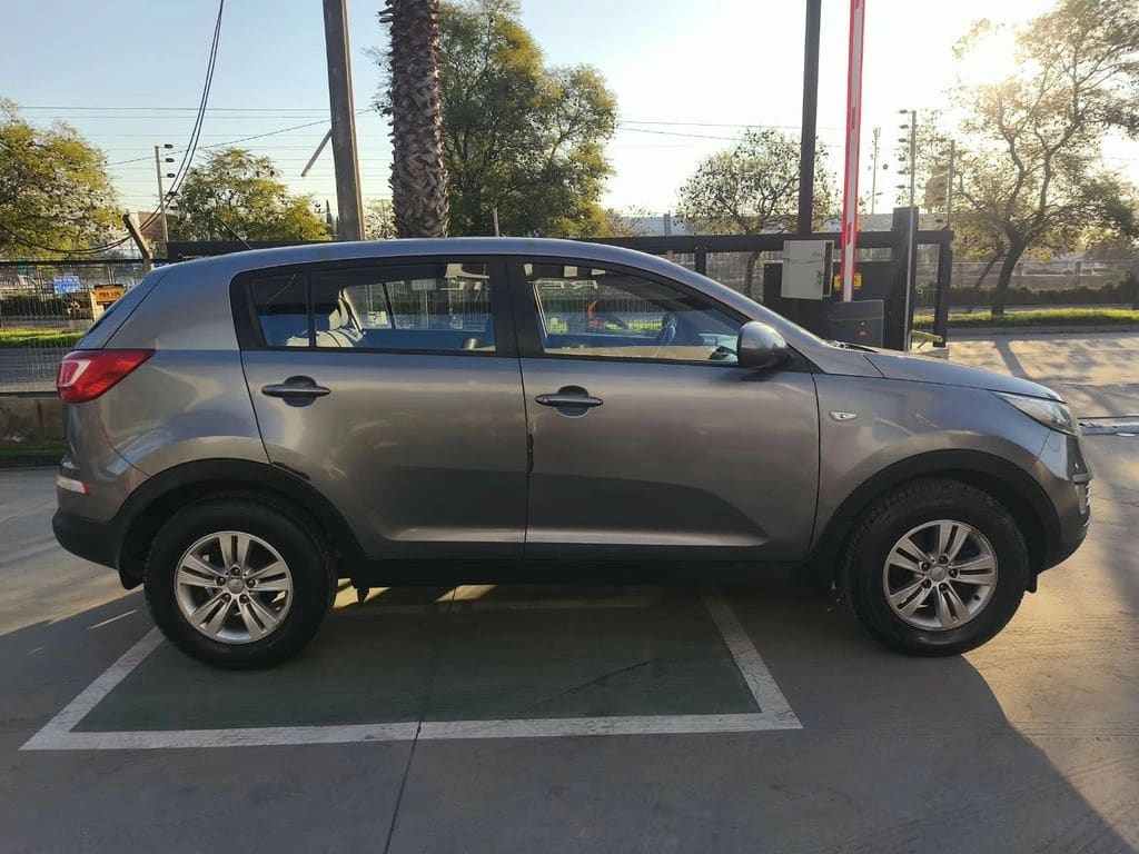 Kia Sportage Lx 2.0 Aut año 2013