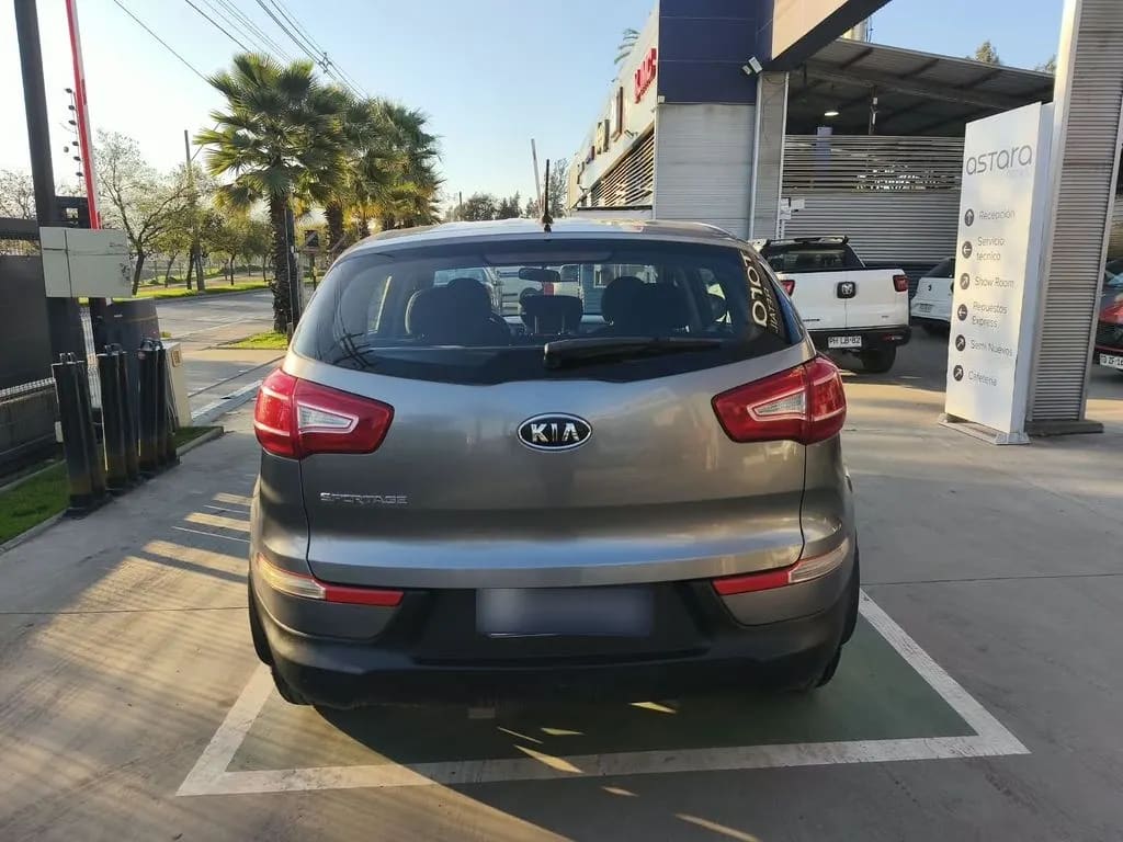 Kia Sportage Lx 2.0 Aut año 2013