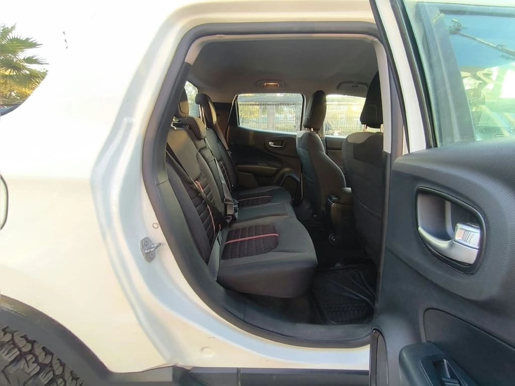 Ram 1000 Big Horn Dcab 1.8 Aut año 2021