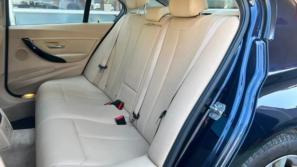 BMW 320i Lci 2.0 Automático año 2016