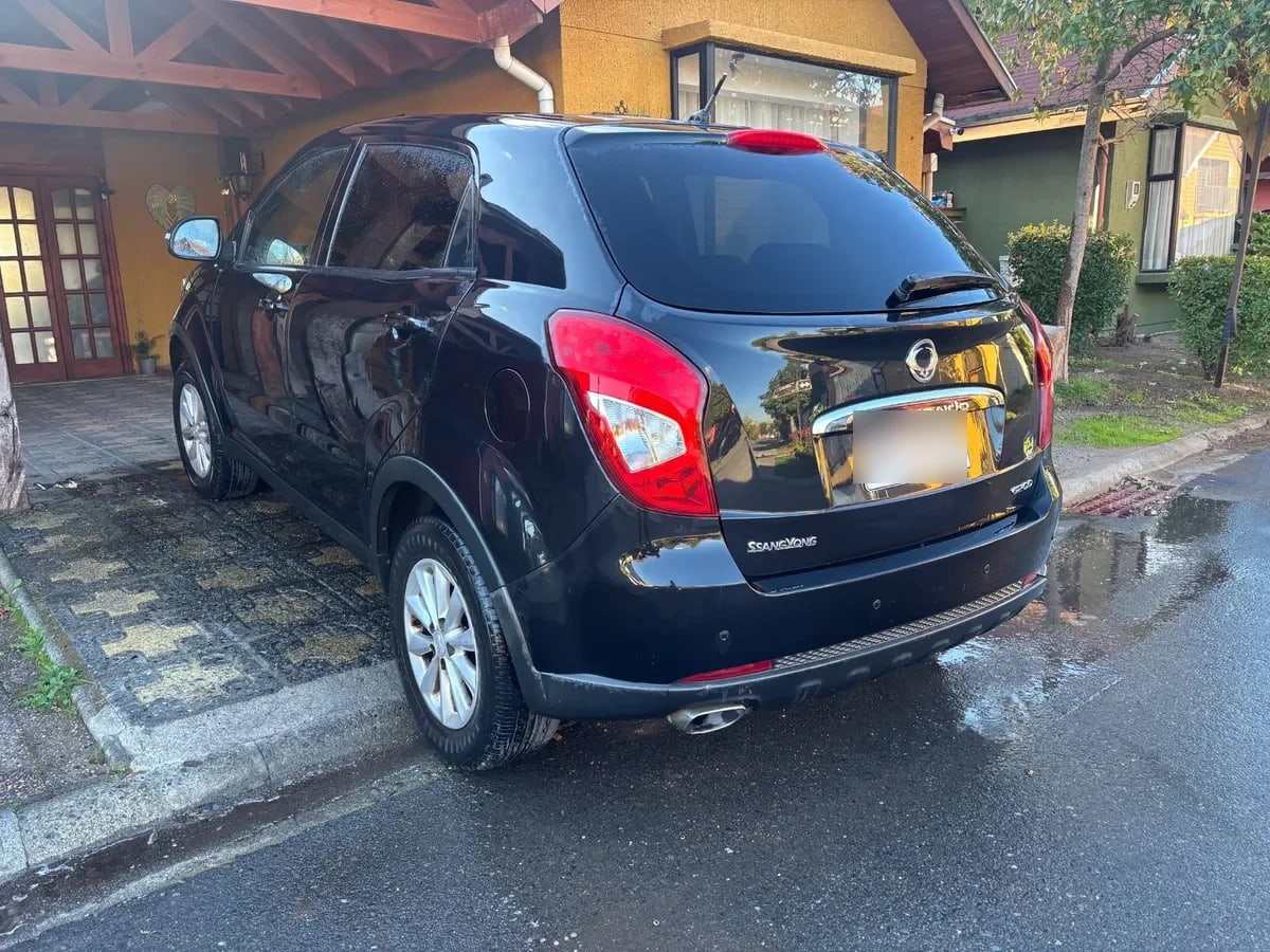 SSANGYONG KORANDO 2.0 At año 2016