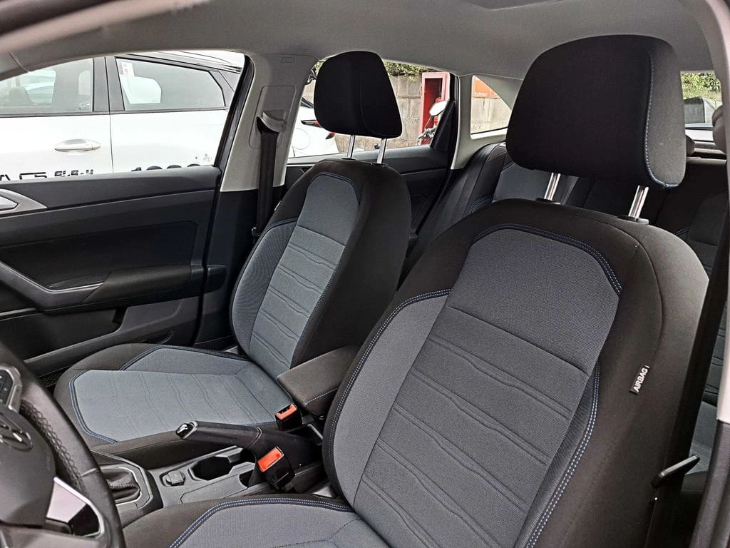 Volkswagen Nivus 1.0 Tsi Conforline año 2025