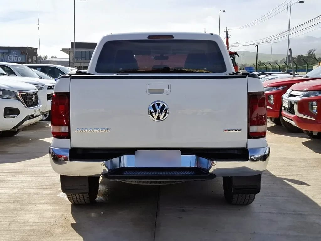 Volkswagen Amarok Amarok Highline Dc 2.0 4x4 At año 2023