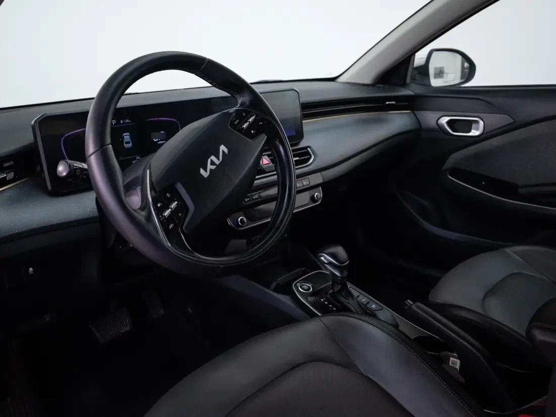 Kia K3 1.6 Ex Full At año 2024