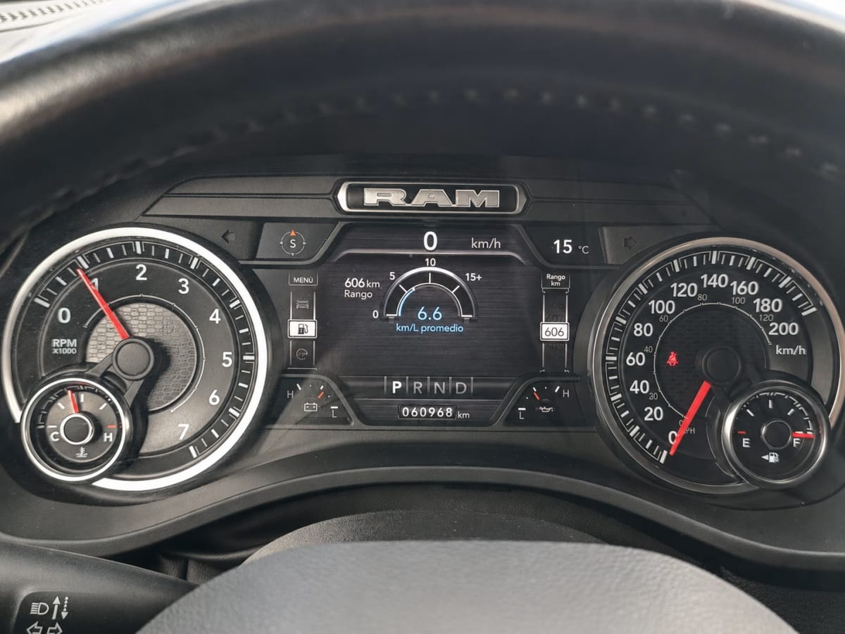 Ram 1500 Big Horn 4x4 año 2023