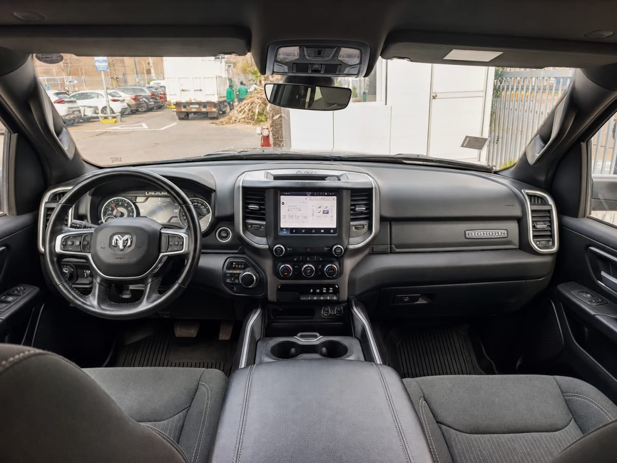 Ram 1500 Big Horn 4x4 año 2023
