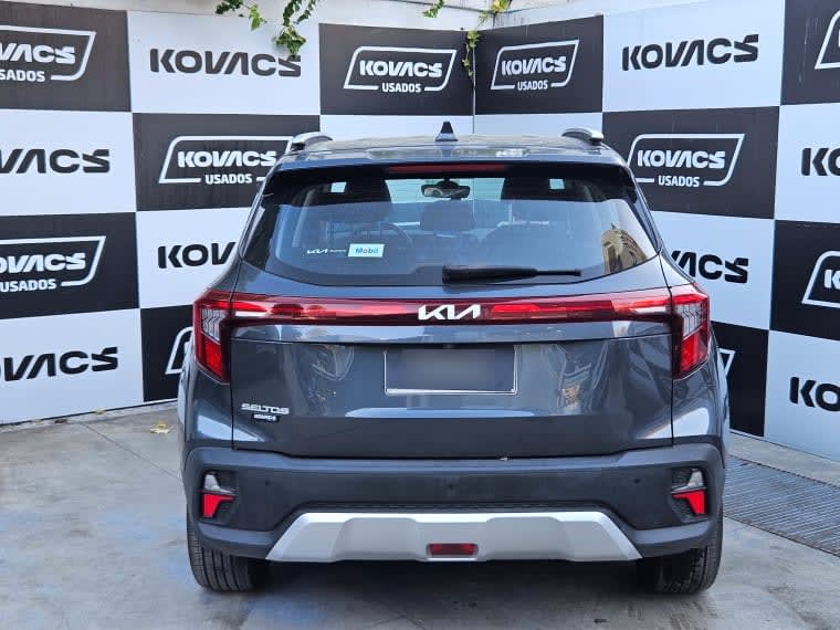 Kia Seltos 1.5l Ex 6 Mt año 2025