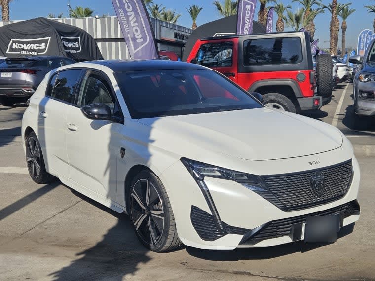 Peugeot 308 308 Puretech 1.2 Aut año 2022