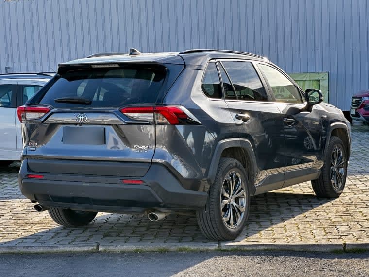 Toyota Rav4 Hv 2.5 Aut año 2025