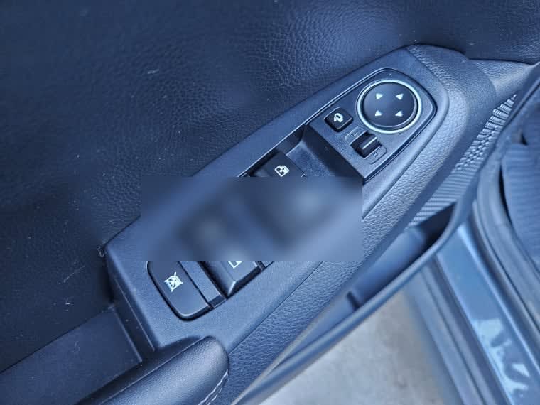 Kia Seltos 1.5l Ex 6 Mt año 2025