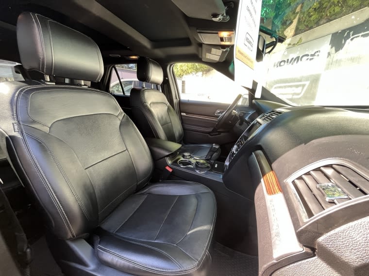 Ford Explorer 2.3 Lt 4x4 Aut año 2017