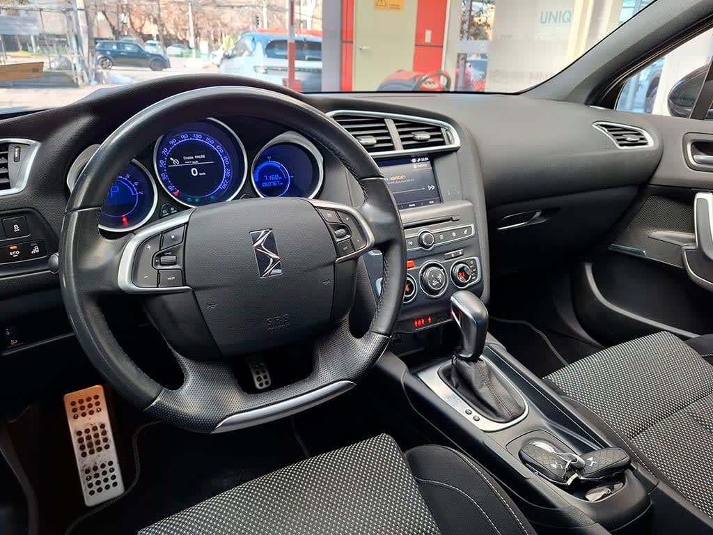 DS Automobiles 4 1.6 Crossback año 2019