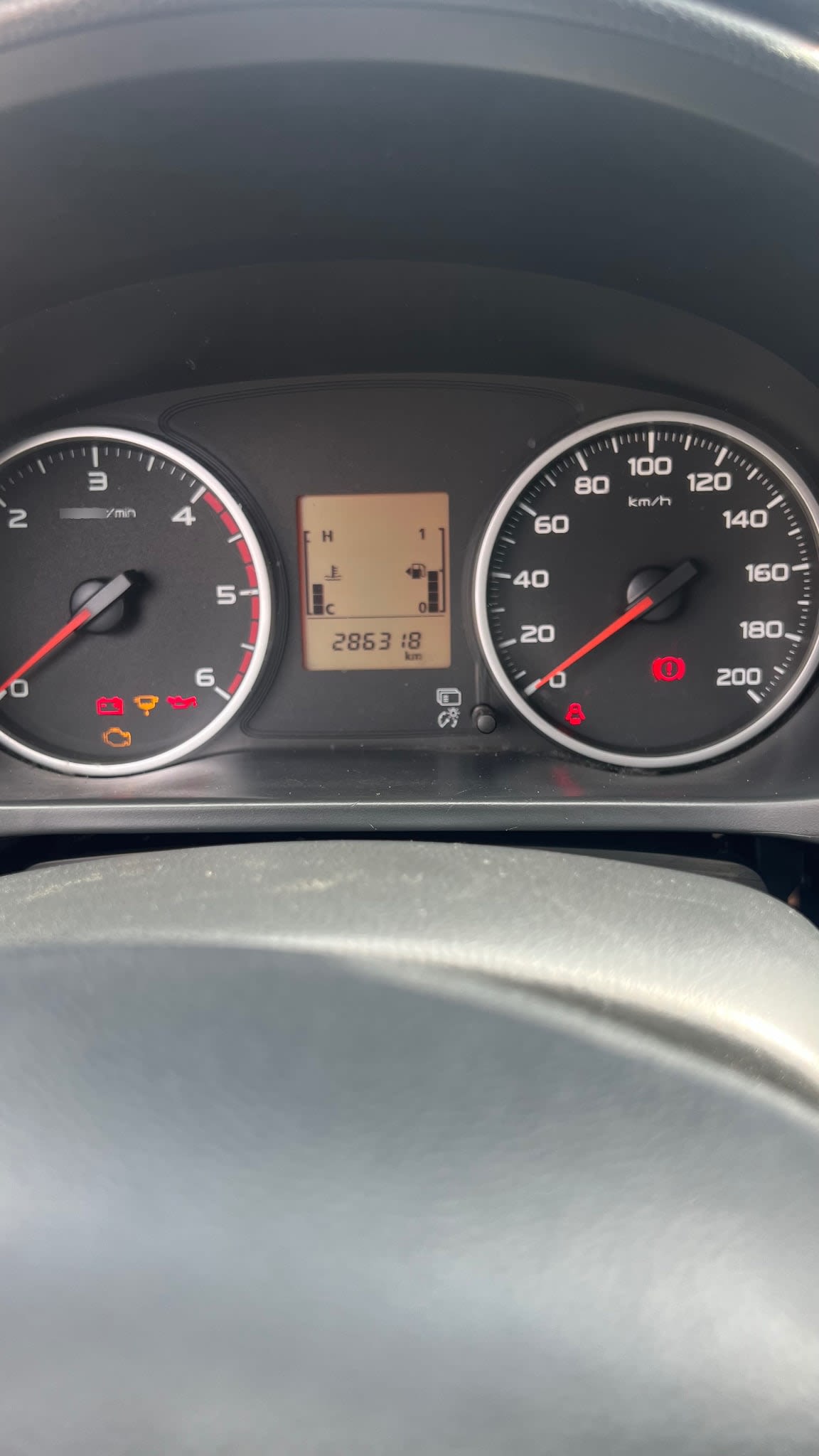 Mitsubishi L200 2.4 Katana Cr Mt 4x2 Diesel año 2017