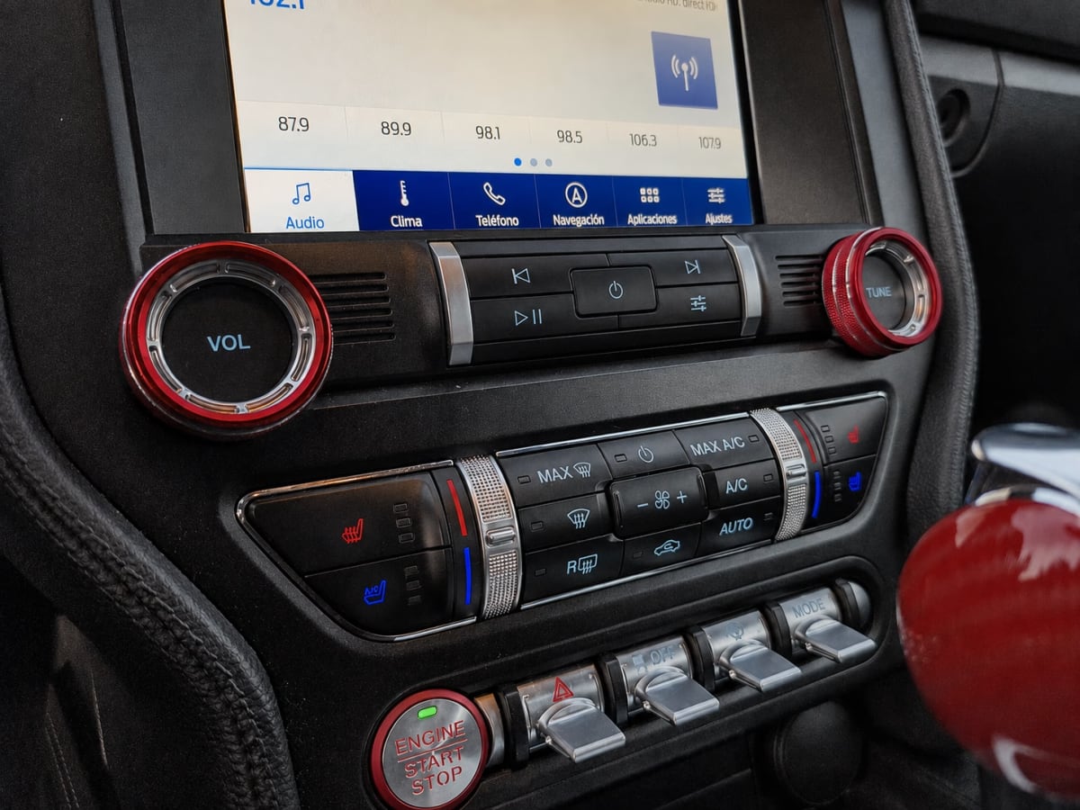 Ford Mustang Coupé 5.0 año 2022