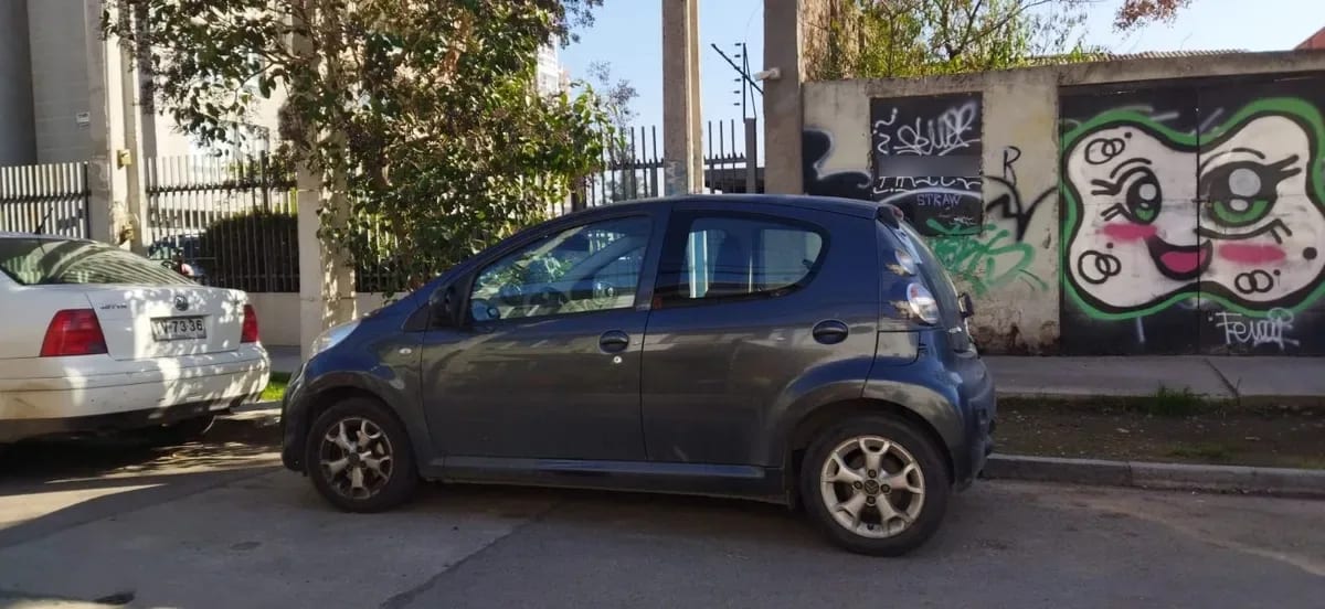 CITROEN C-1 1.0 70 Bvm5 Seduction Mt año 2014