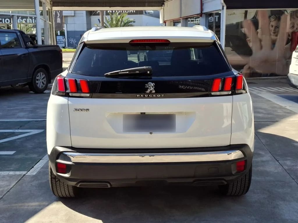 Peugeot 3008 Active Bluehdi 1.5 año 2019