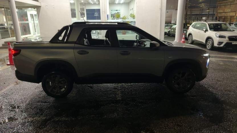 Chevrolet Montana 1.2t Premier 4x2 At 4p año 2023