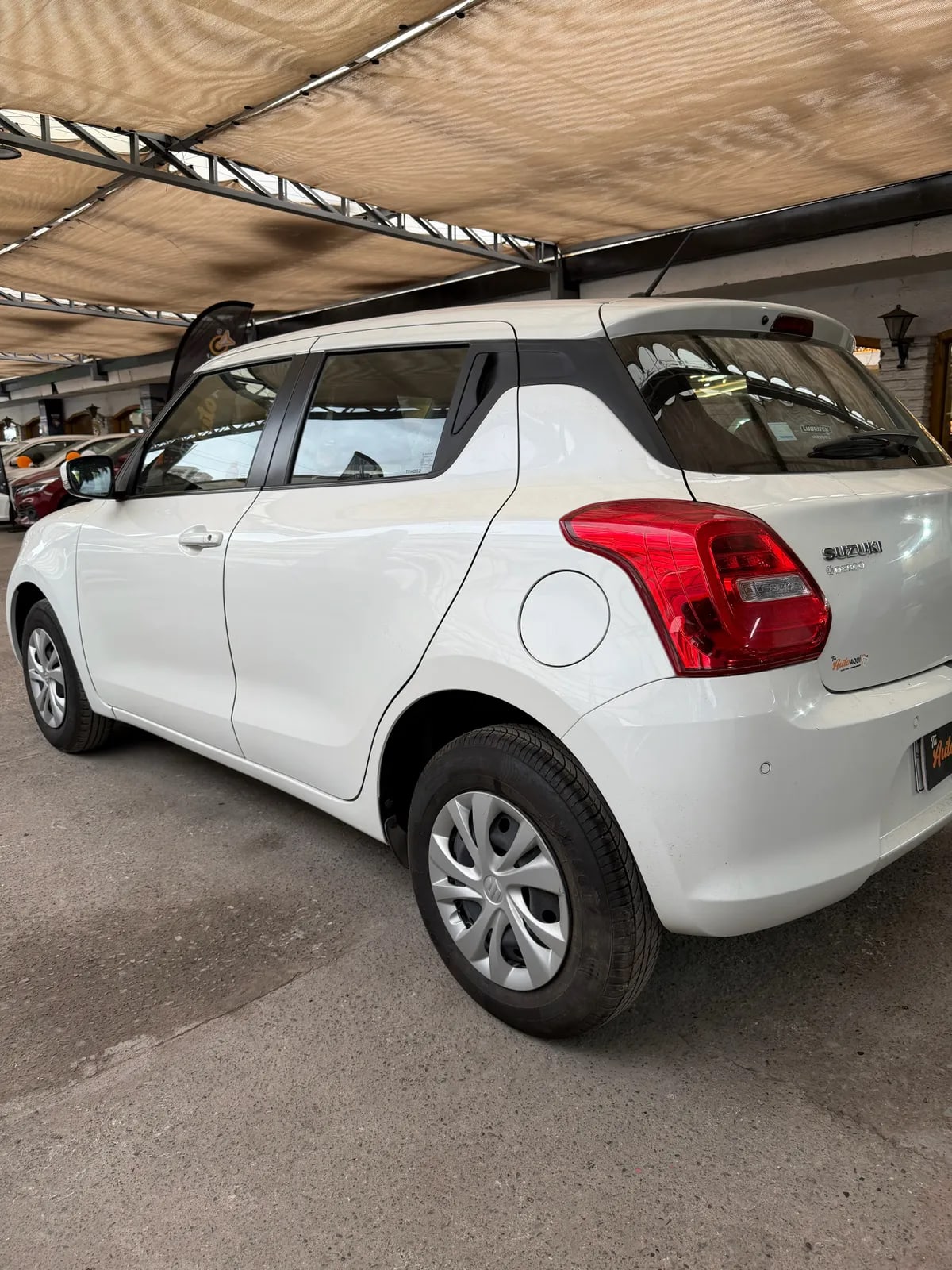 SUZUKI SWIFT 1.2 Gl Mt año 2024
