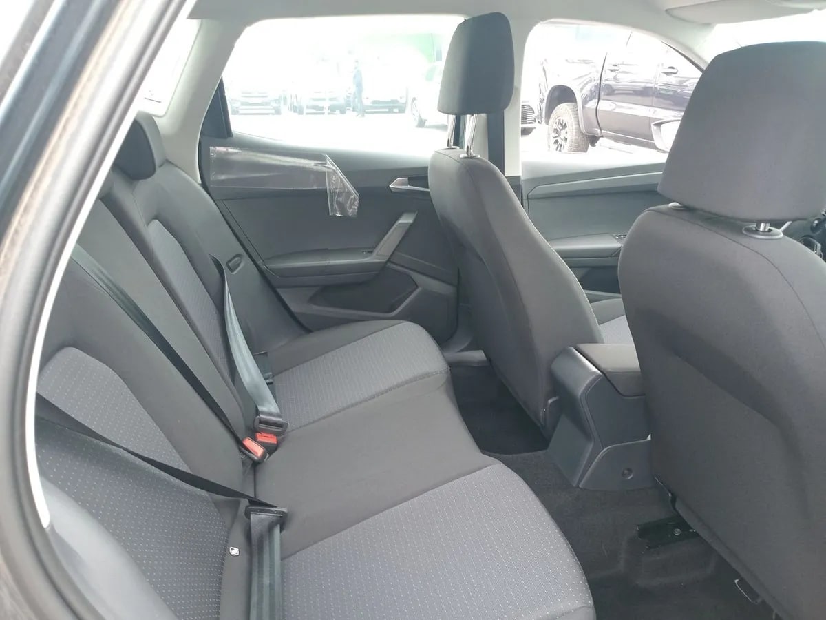 Seat Nuevo Arona 1.0 Tsi Style 4x2 At 5p año 2025
