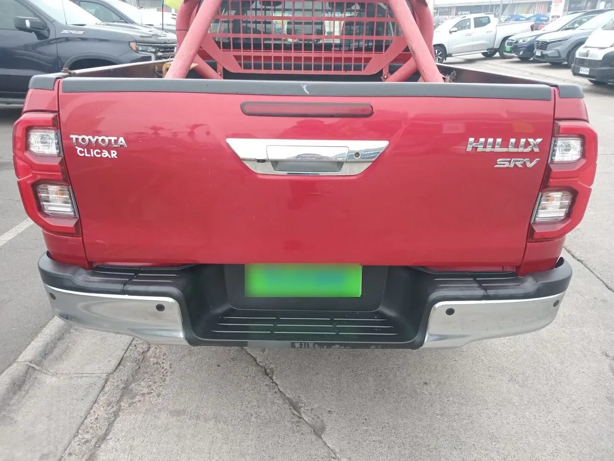 Toyota Hilux 2.8 Srv Diesel 4x4 Dob. Cab. At 4p año 2024
