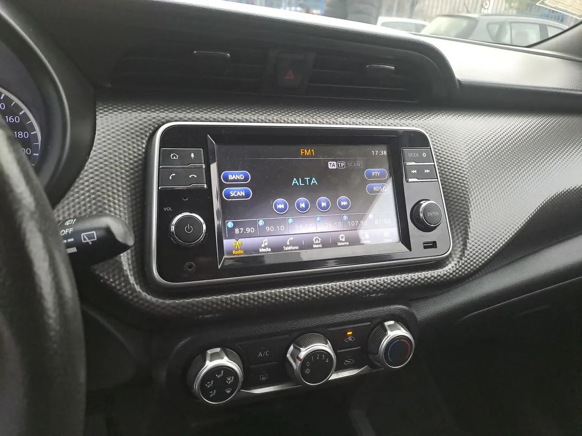 Nissan Kicks 1.6 Advance 4x2 Mt 5p año 2019
