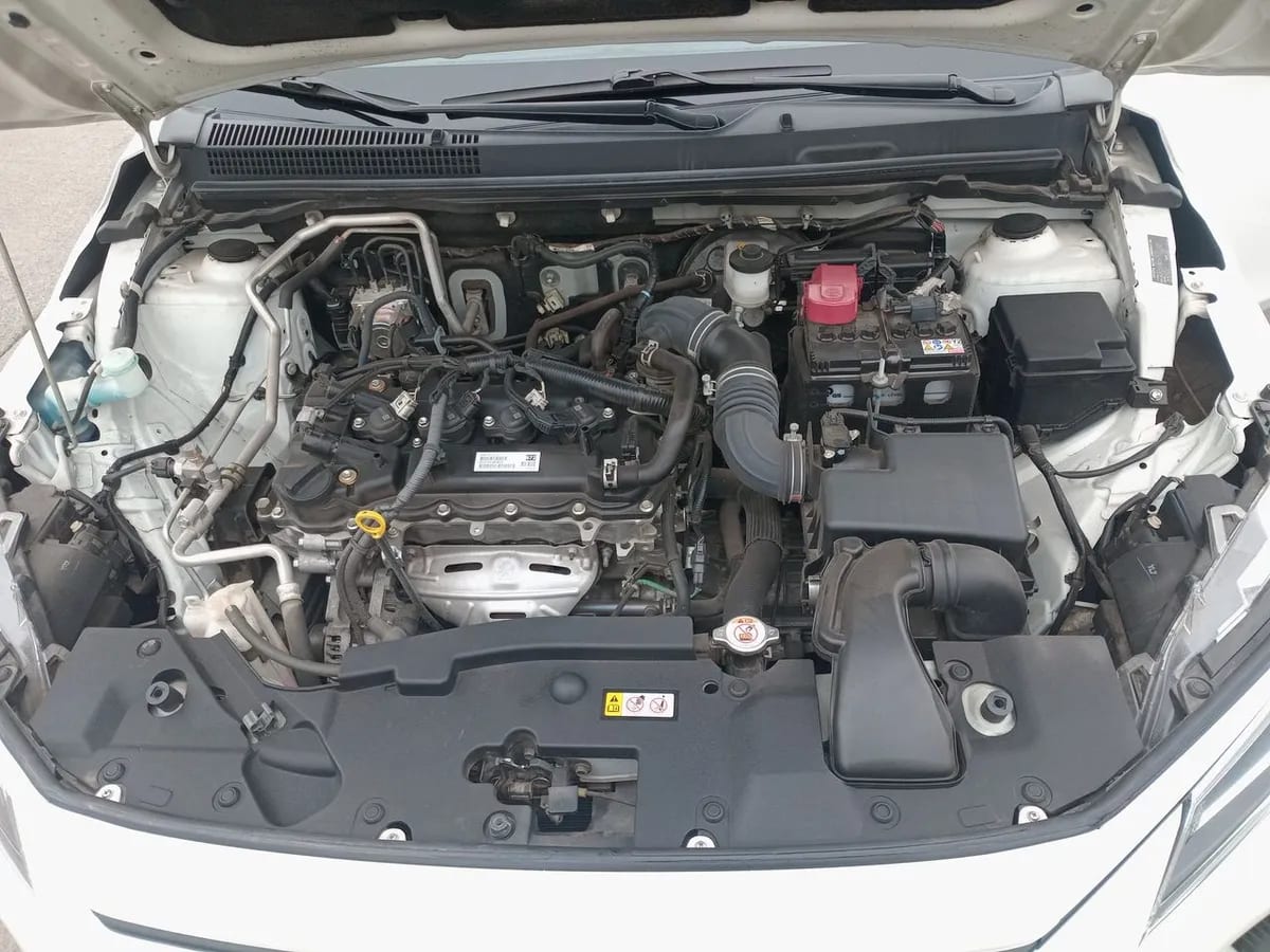 Toyota Yaris 1.5 E 4x2 Sdn Mt 4p año 2023