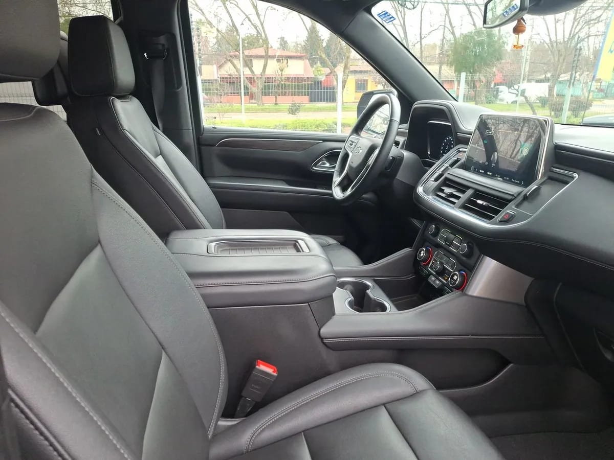 Chevrolet Tahoe 5.3 Z71 4x4 At 5p año 2023