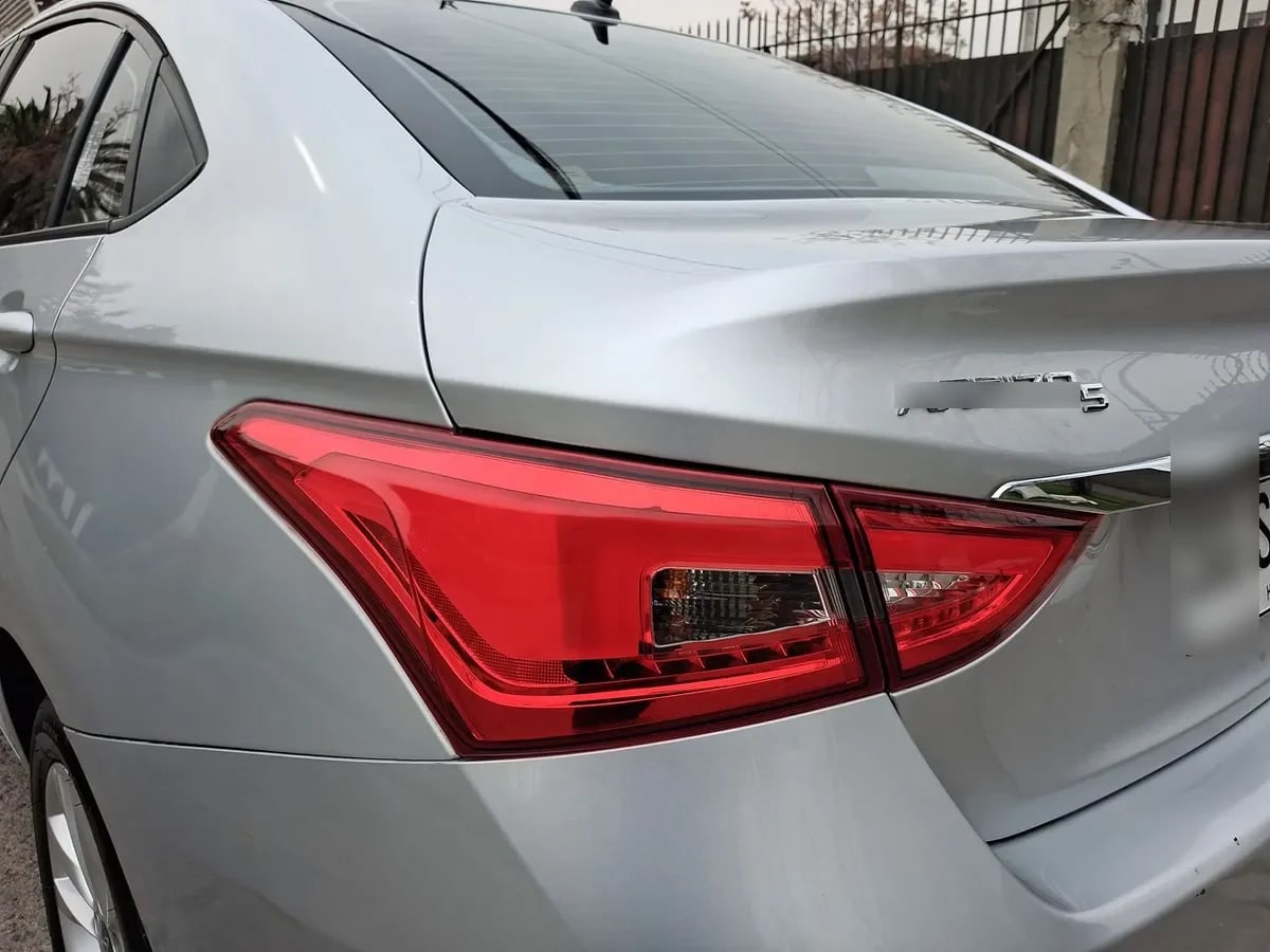 Chery Arrizo 5 1.5 Gls 4x2 Mt 4p año 2023