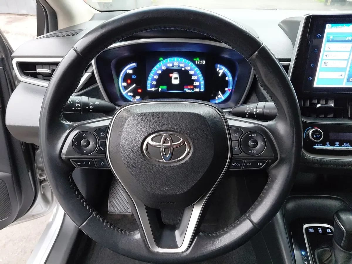 Toyota Corolla 1.8 Seg 4x2 Cvt At 4p año 2023