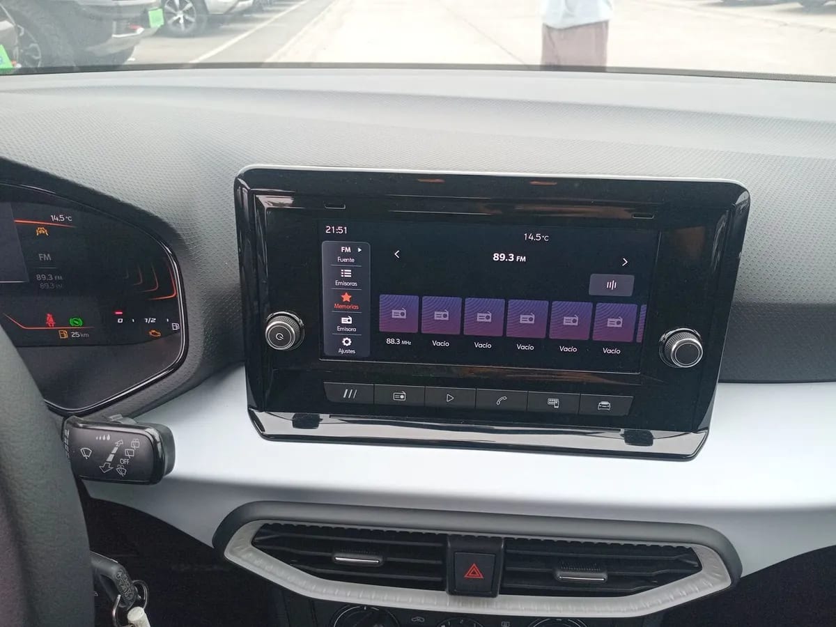 Seat Nuevo Arona 1.0 Tsi Style 4x2 At 5p año 2025
