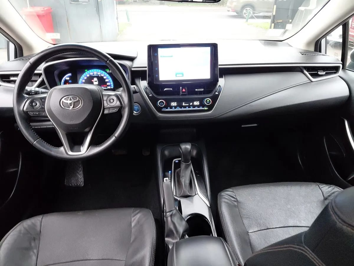 Toyota Corolla 1.8 Seg 4x2 Cvt At 4p año 2023