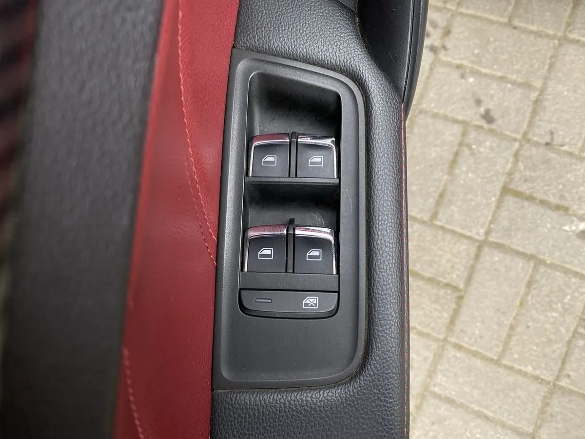 MG 6 1.5t Thropy 4x2 Dct At 4p año 2019