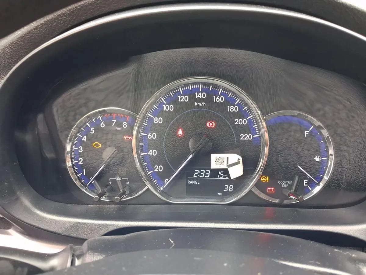 Toyota Yaris 1.5 Gli E 4x2 Mt 4p año 2022