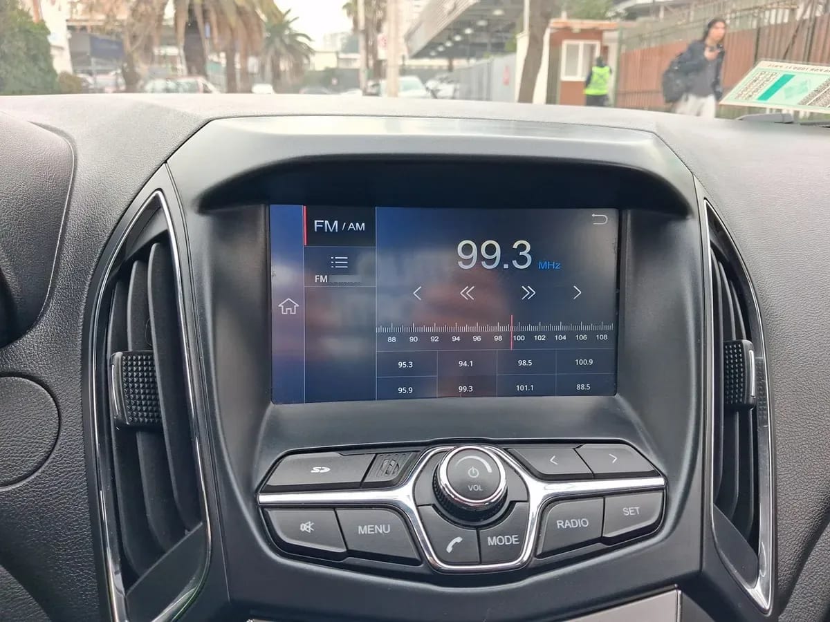 Chery Arrizo 5 1.5 Gls 4x2 Mt 4p año 2023
