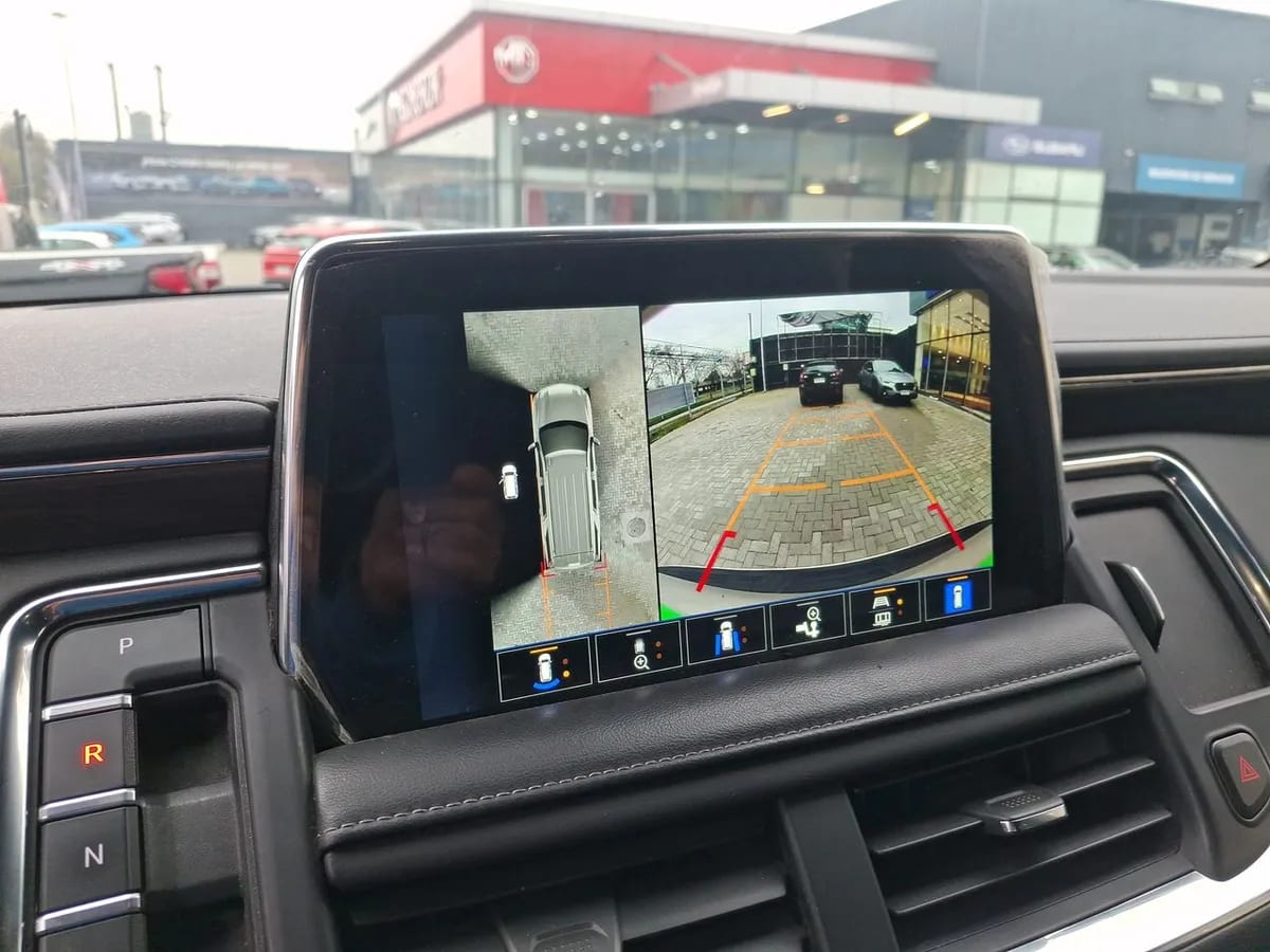Chevrolet Tahoe 5.3 Z71 4x4 At 5p año 2023