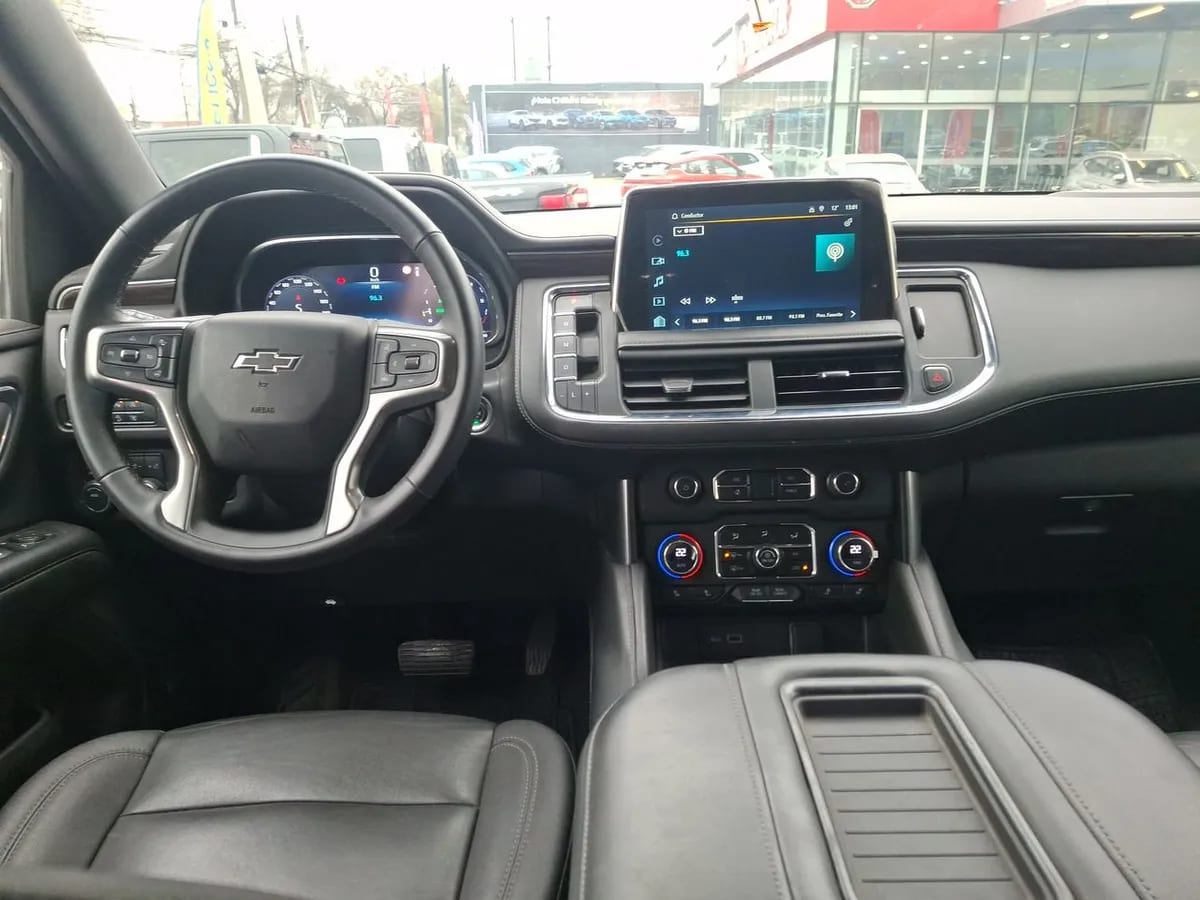 Chevrolet Tahoe 5.3 Z71 4x4 At 5p año 2023