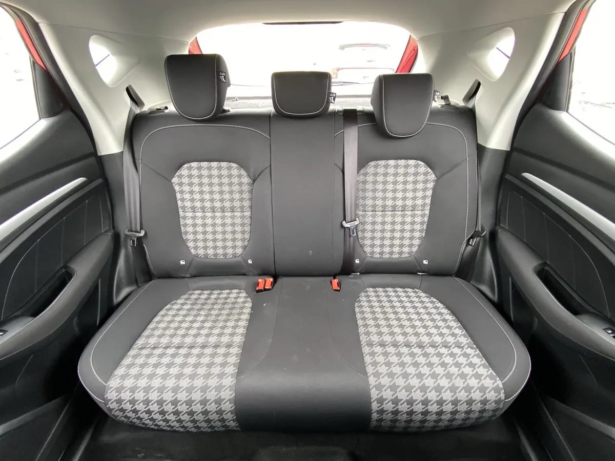 MG Mg Zs 1.5 Std 4x2 Mt 5p año 2024